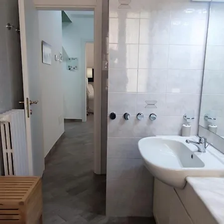 Oda ve Kahvaltı Maison Lumiere Salerno