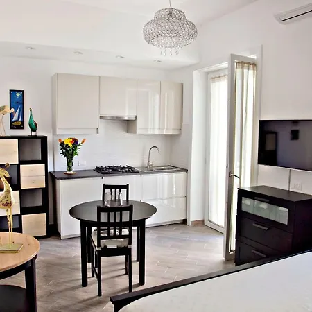 Oda ve Kahvaltı Maison Lumiere