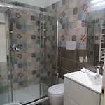 Maison Lumiere Bed and Breakfast
