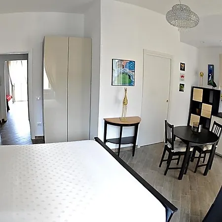 Maison Lumiere Bed and Breakfast