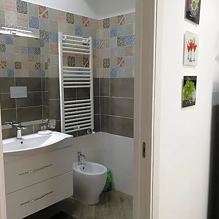 Bed and Breakfast Maison Lumiere Σαλέρνο