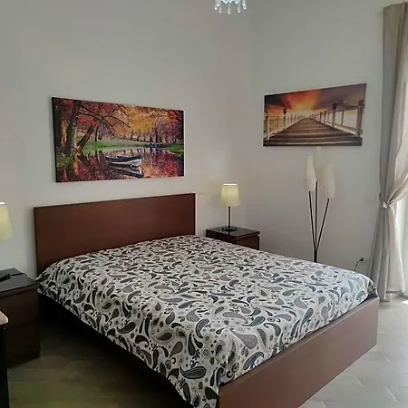 Maison Lumiere Bed and Breakfast 4*